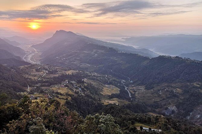 1-Day Private Dhampus Trekking Tour - Lunch with menu choices: vegetarian or non-veg that actually fills you