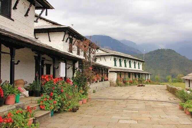 Pokhara: 4 Days Poon Hill and Ghandruk Trek - Poon Hill Sunrise and the Descent Into Ghandruk: Day 3’s Big Moment