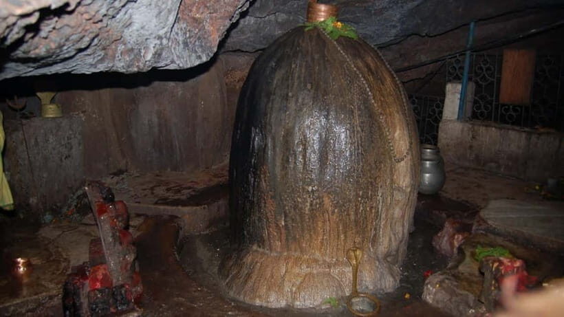 Pokhara: City Sightseeing Group Budget Bus Tour - Pumdikot Shiva Statue Stop: A Local Start Before the Big Views