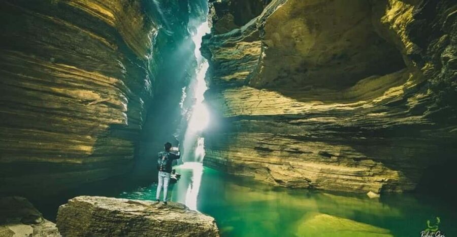 Pokhara: Full-Day Private Tour on 7 Iconic Destination - Entering Mahendra Cave: stalactites, stalagmites, and quick underground payoff