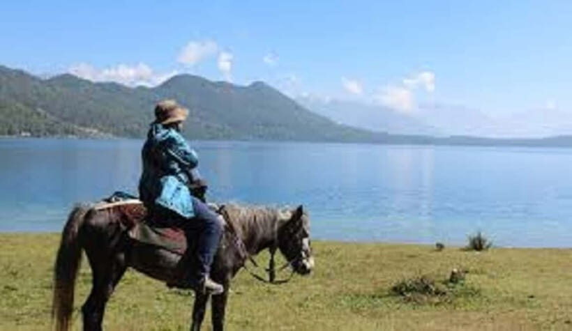 Pokhara: Horseback Riding Adventure with Hotel Pickup - Price and value: is $32 for 2.5 hours actually fair?