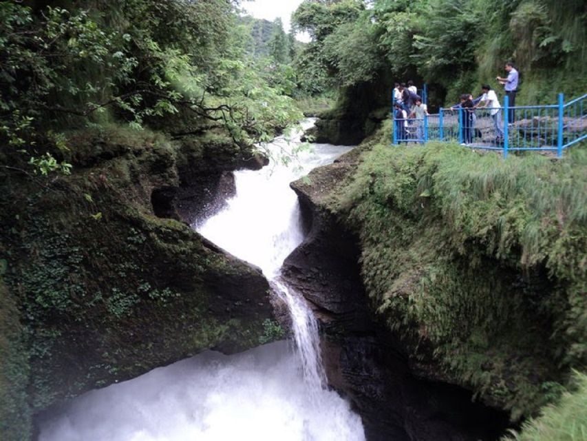 Pokhara: Pokhara Highlights Tour by Bus - K.I. Singh Pul Lunch Break: A Real Reset Button