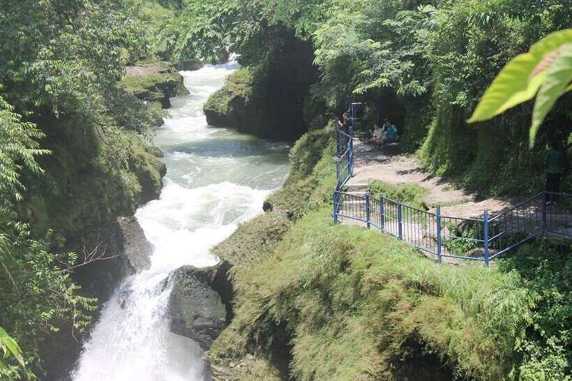 Pokhara: Private Half-Day Tour and Tibetan Culture Tour - Who this Pokhara half-day tour suits best