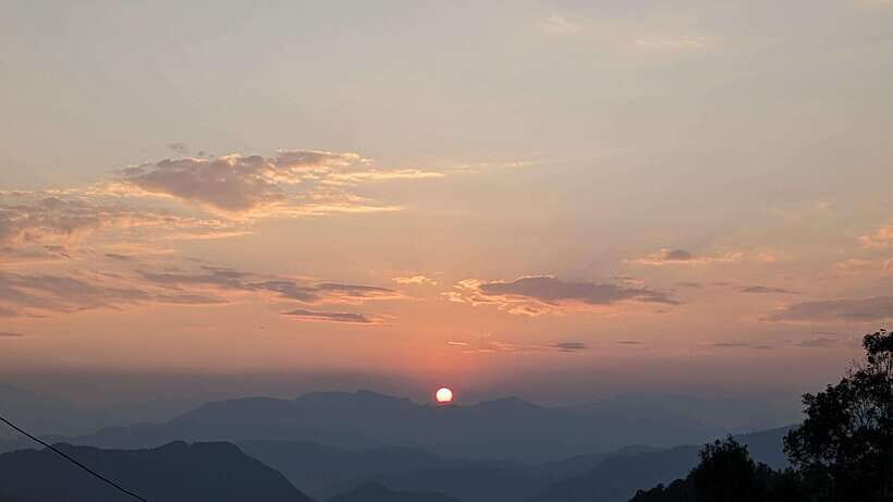 Pokhara: Sarangkot Sunrise with Half or Full-Day City Tour - International Mountain Museum: how Nepal tells the climbing story
